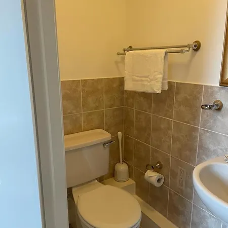 מלון The Board ברייסון סיטי