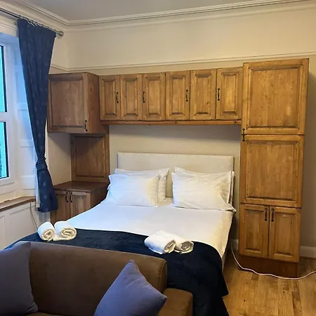 The Board מלון ברייסון סיטי